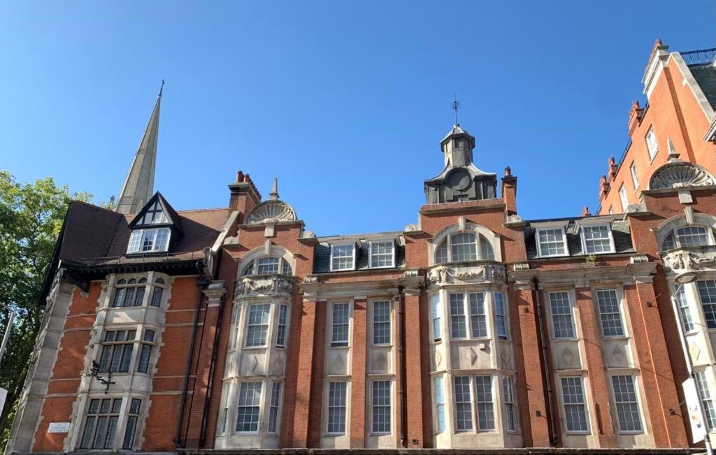 The Apartments Kensington High Street 런던 외부 사진