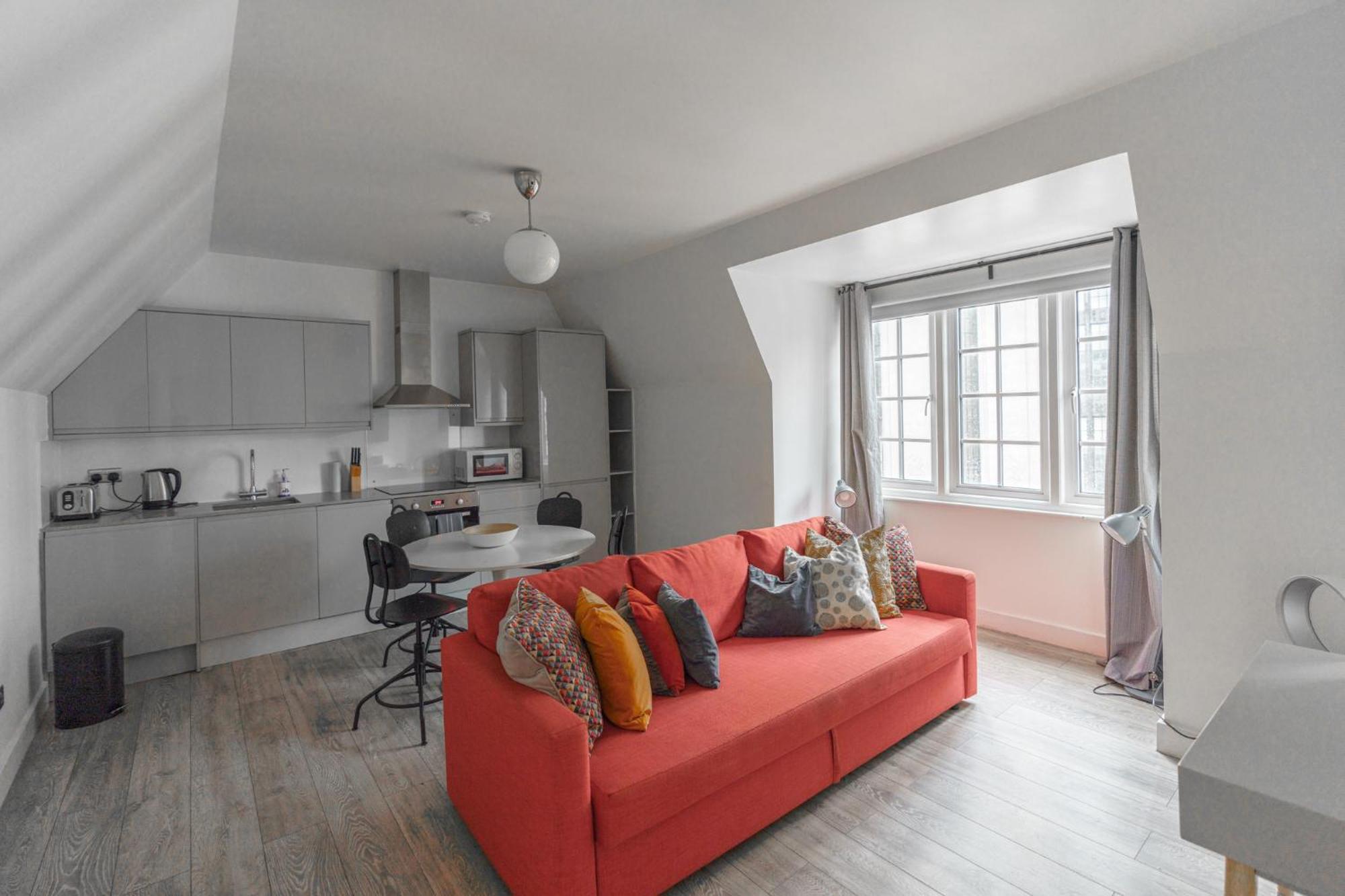 The Apartments Kensington High Street 런던 외부 사진